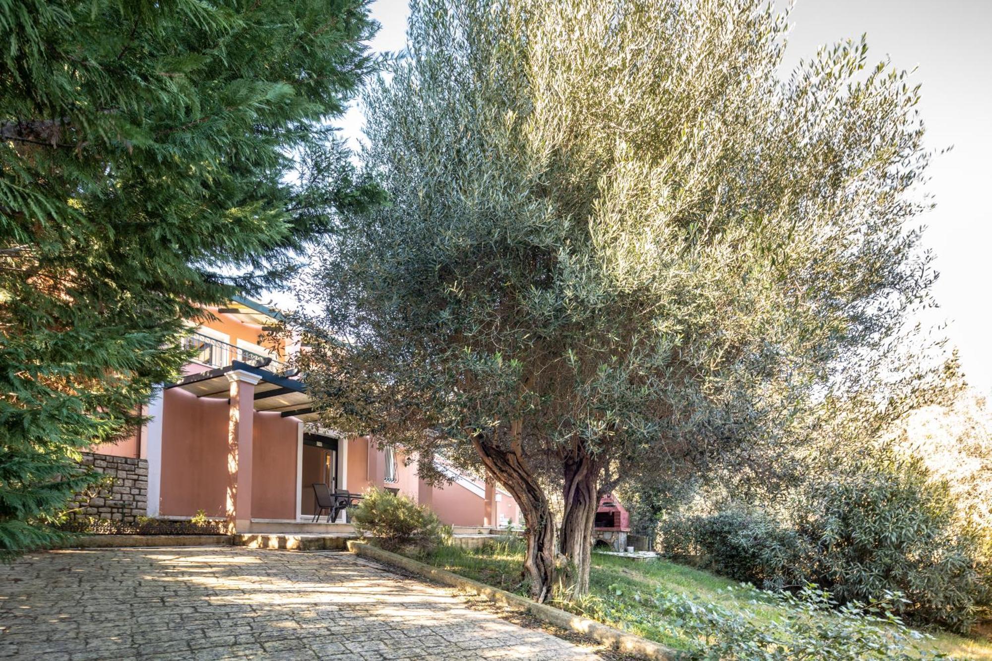 Eleonas Luxury Homes Gardeládes Eksteriør bilde